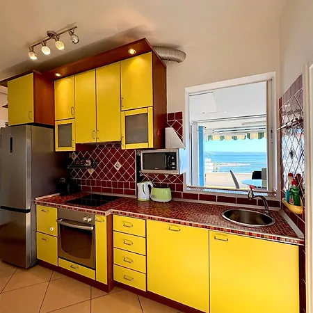 Sea View With Terrace&parking Спліт