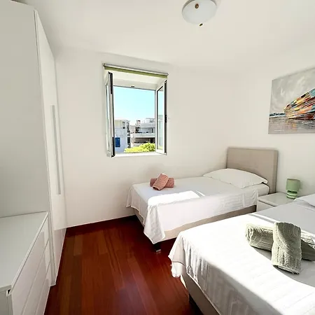 Apartman Sea View With Terrace&parking *